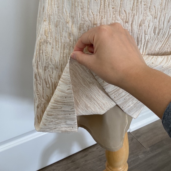 Cute formal metallic dress great for tea party and wedding - Picture 8 of 8